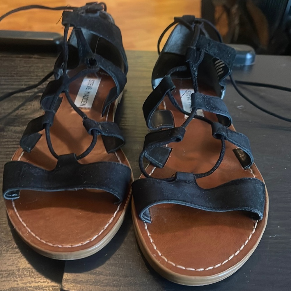 Steve madden sandles black❤️🌸💐🌹😃